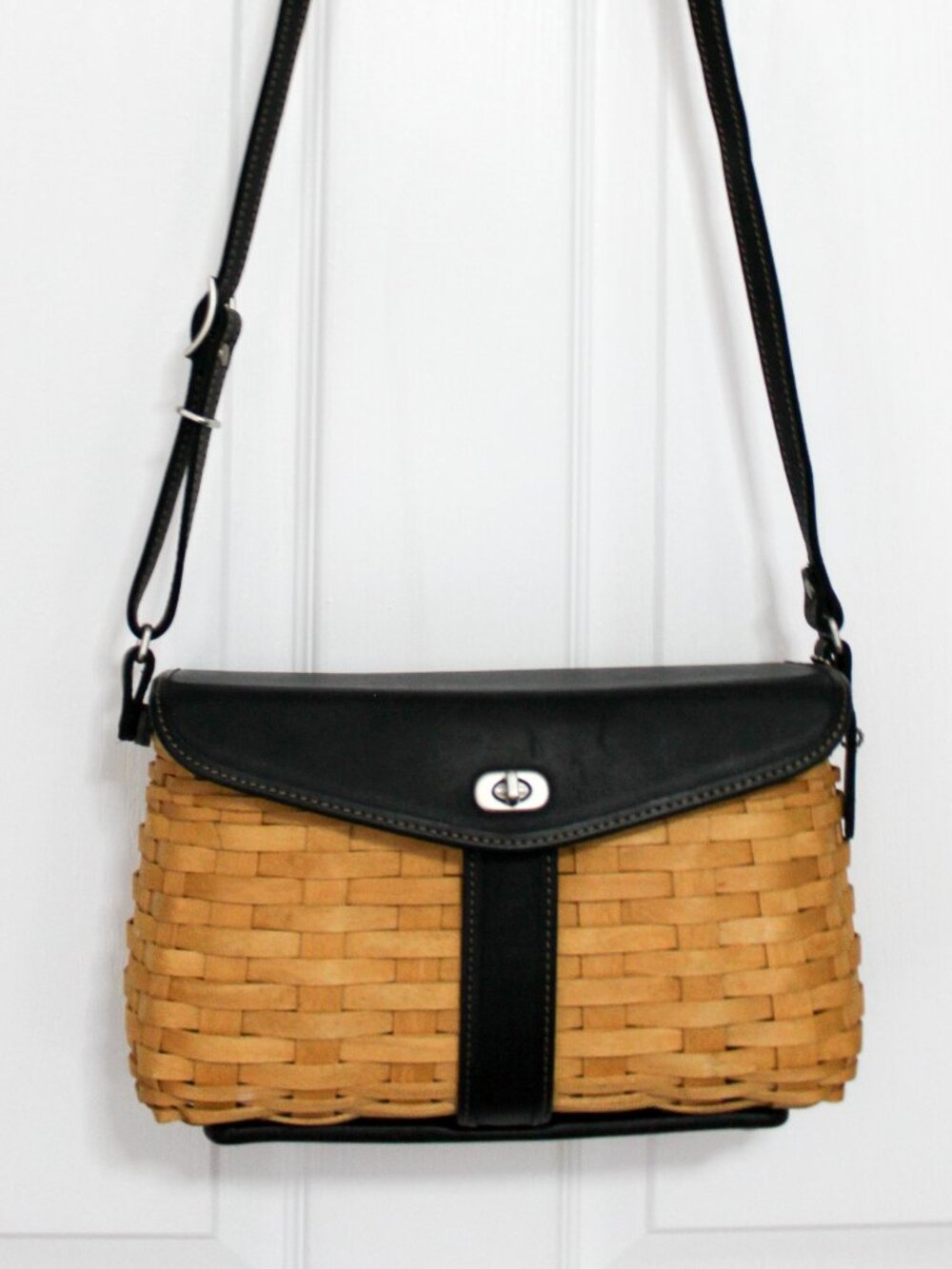 2005 Signed Longaberger Signature Series Basket Purse - Retired w/ Liner ✨